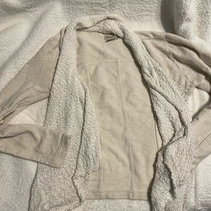 Lucky Brand Cardigan - Cream EUC